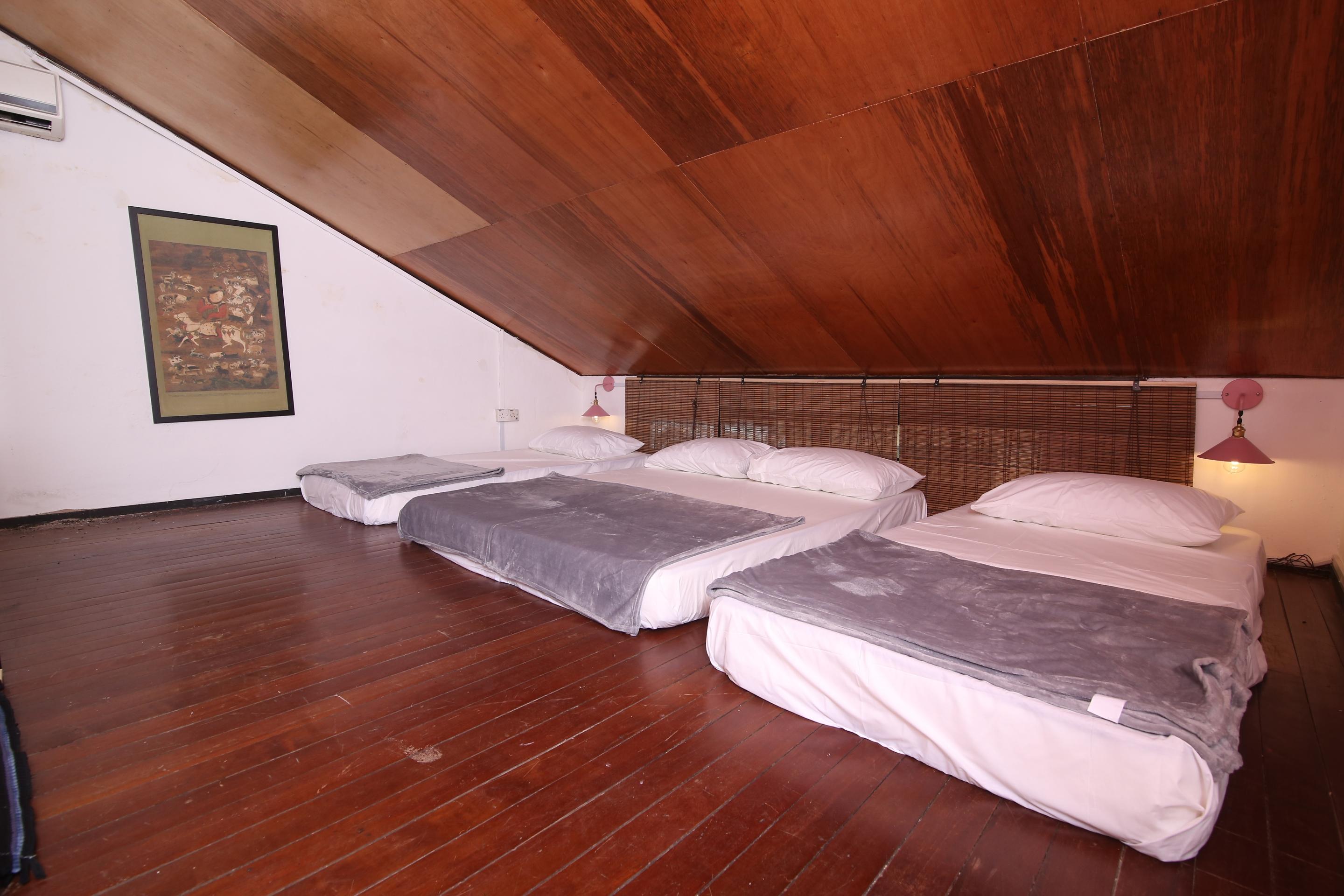 Spot On 90141 Threehouse Bed & Breakfast クチン エクステリア 写真