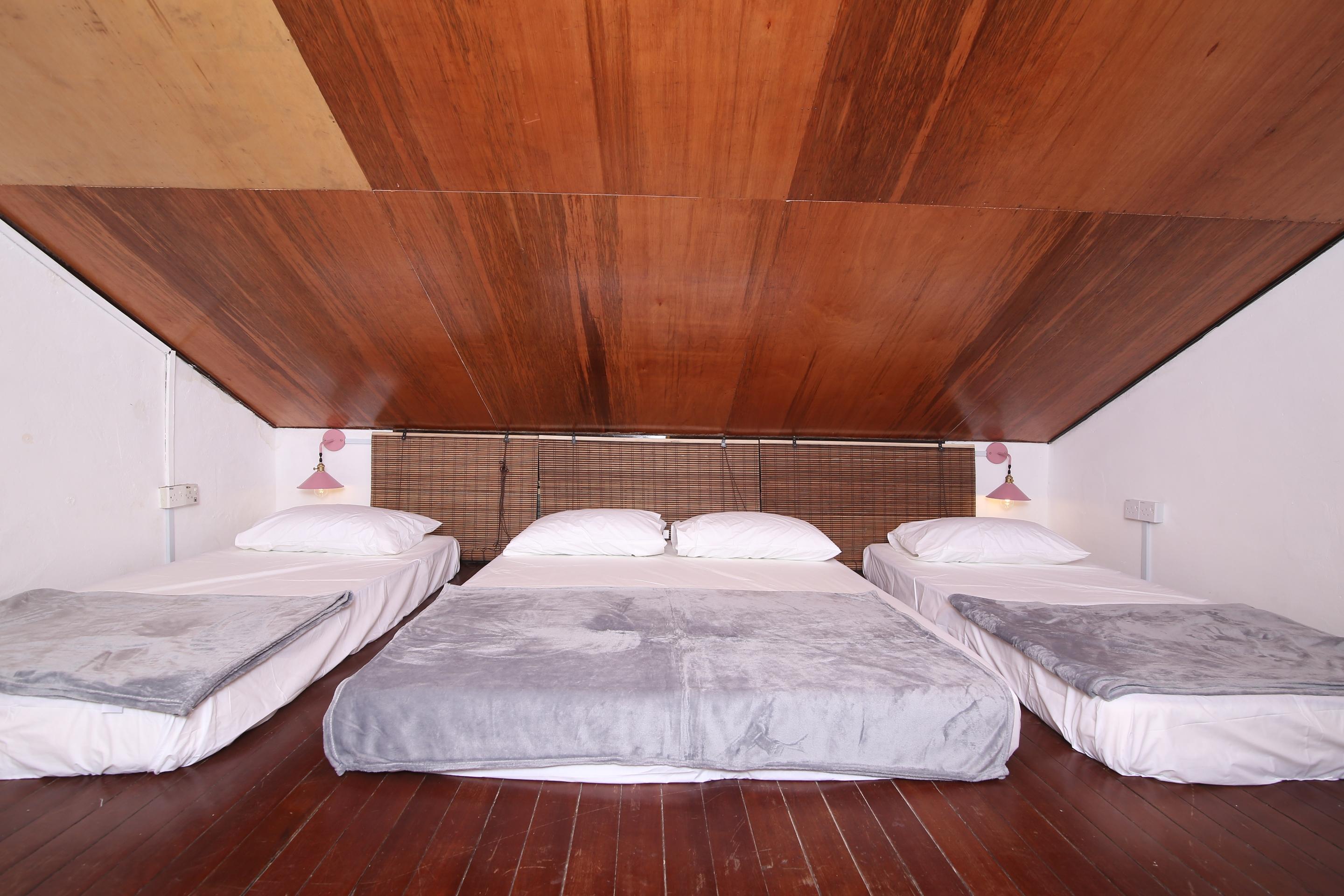 Spot On 90141 Threehouse Bed & Breakfast クチン エクステリア 写真